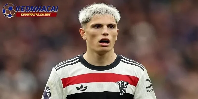 Tin tức bóng đá ngày 23/05/2025: Man United đã chắc chắn với việc bán Garnacho